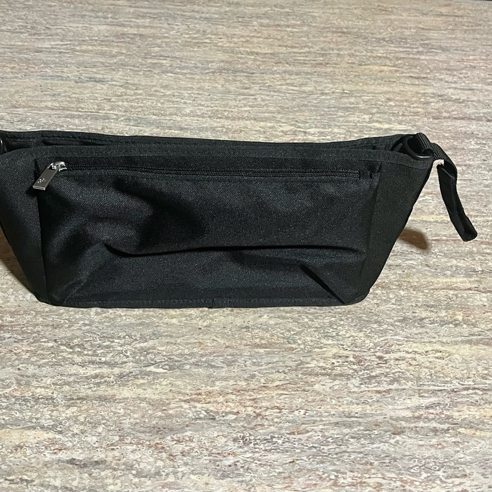 NWOT Skip Hop Black Bag - Picture 2 of 16